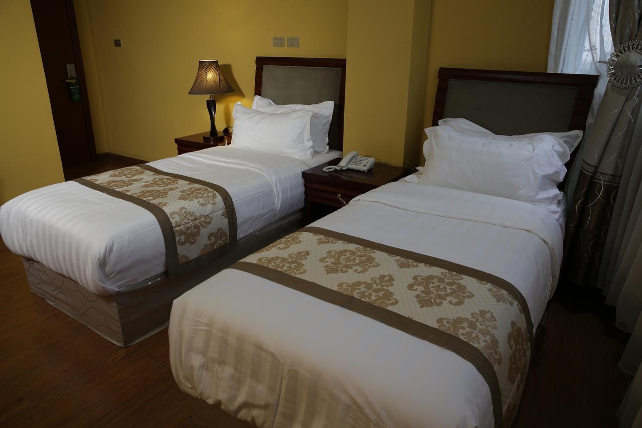 Blue Nest Hotel Addis Ababa Bagian luar foto