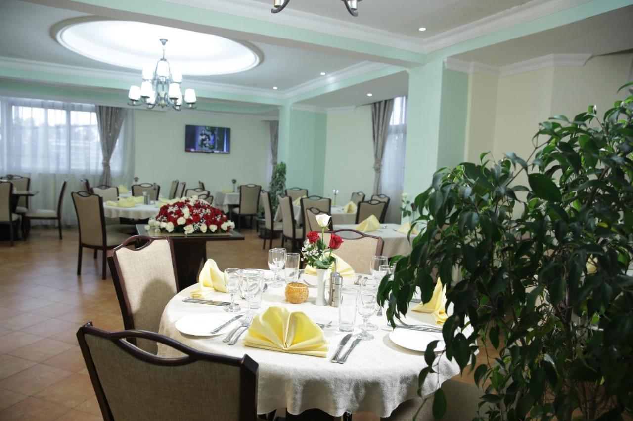 Blue Nest Hotel Addis Ababa Bagian luar foto